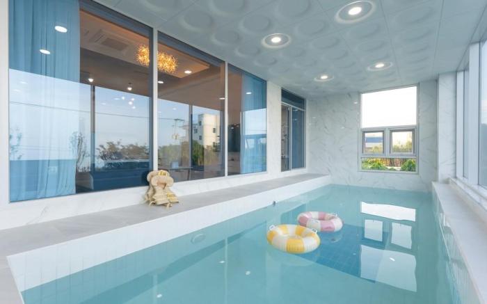 Pohang Bahari Pool Villa
