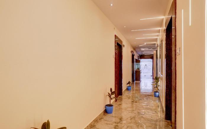 Super Townhouse Khammam Formerly Bluemoon