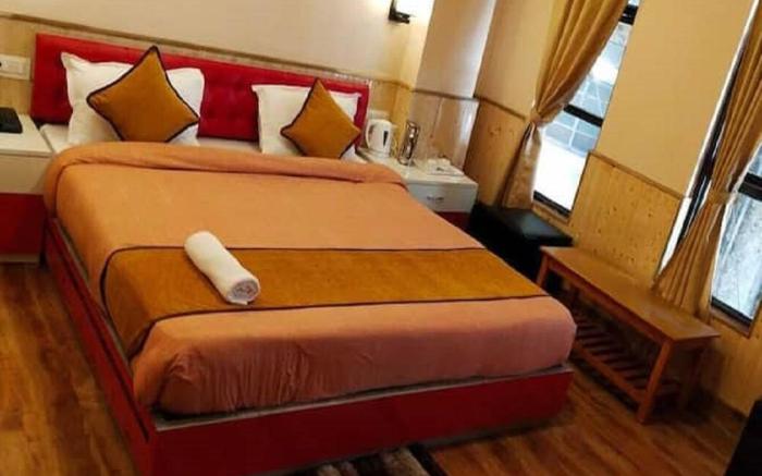Hotel Mahayana