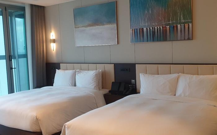 Wave M Hotel East