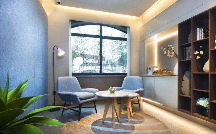 Home Inn Neo Shanghai Century Park