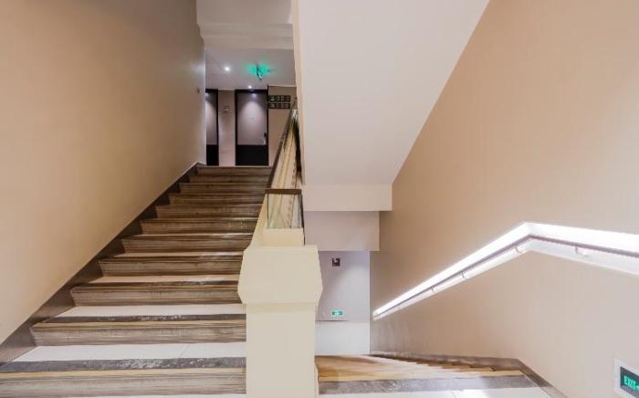 Home Inn Plus Shanghai Hongqiao Airport National Exhibition Center