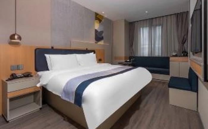 Home Inn Style Shanghai Caohejing Guilin Park Metro Station