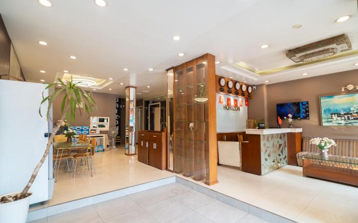 Horizon Hotel Apartment