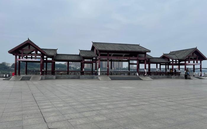 Ji Hotel Guigang Pingnan Jiangbei Avenue