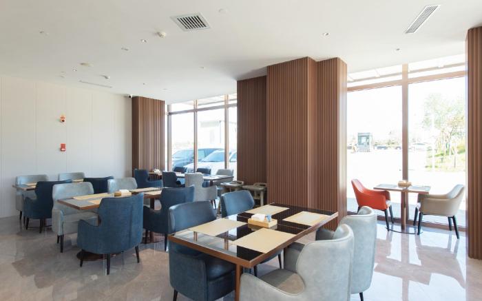 Starway Hotel Urumqi New Tianrun Airport