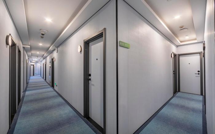 Hi Inn Shanghai Xujiahui Yishan Road
