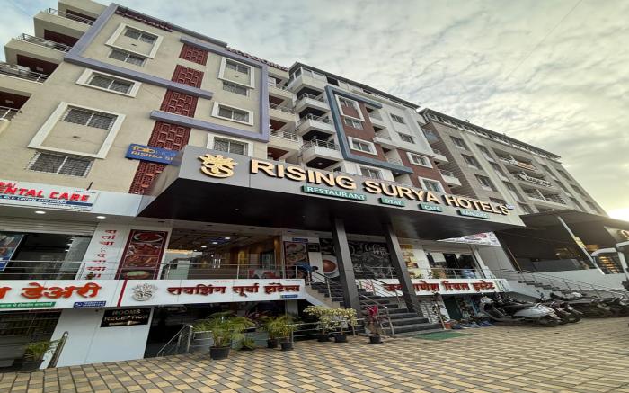 FabHotel Rising Surya