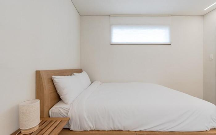 Jeju Stone Courtyard Pension