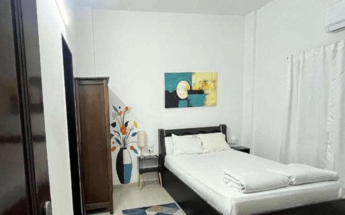 HOSHTEL99 - LUX - Stay, Cowork and Cafe