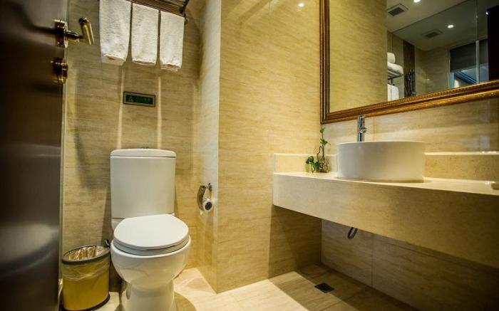 Vienna International Hotel Shanghai New International Expo Center Zhoupu Metro Station Wanda Palaza