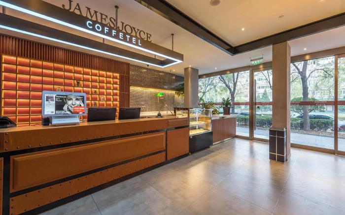 James Joyce Coffetel Beijing National Exhibition Peace West Bridge Subway Station