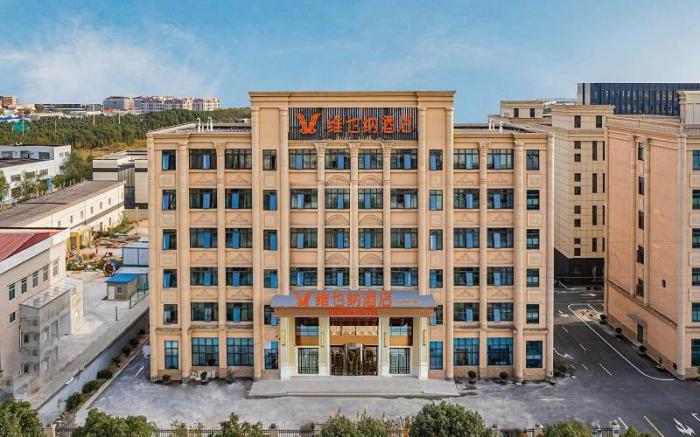 Vienna Hotel Shanghai Songjiang Film Park