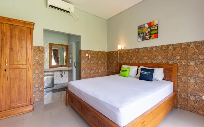 Urbanview Asung 2 Guesthouse near Canggu