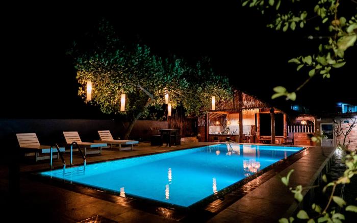 Hilltop Villas