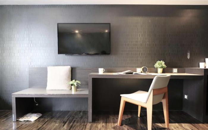 Talmud Hotel Yizhong
