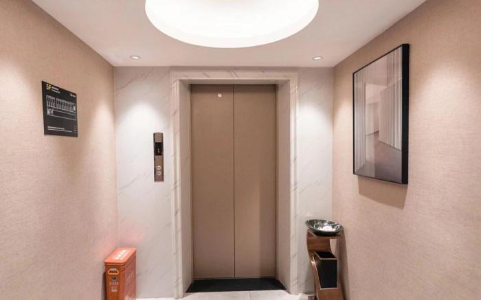IU Hotel Chenzhou Guoqing South Road Yuhou Street