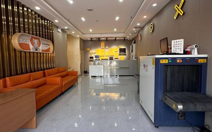 IU Hotel Urumqi International Airport Yingbin Road