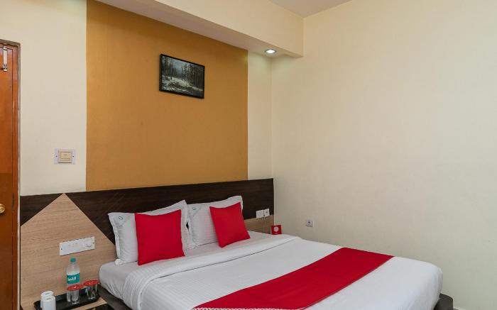 Collection O 11612 Golden Inn