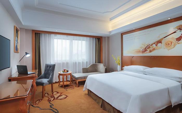 Vienna International Hotel Jiangsu Suqian Development Avenue City Government
