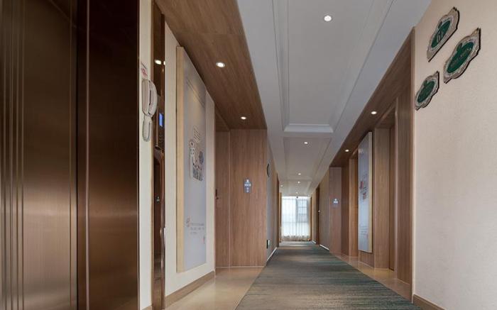 Vienna 3 Best Hotel Hubei Xianning Tongshan County Government