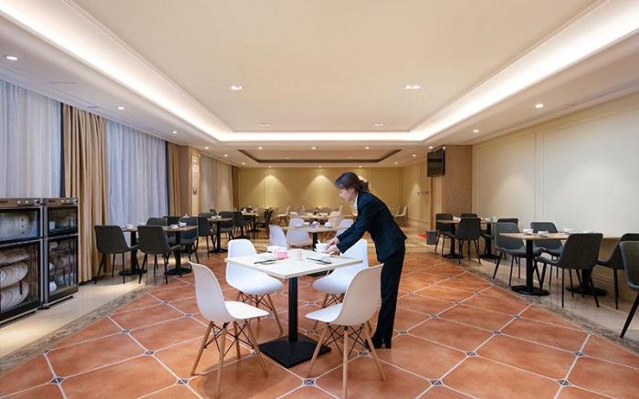 Vienna International Hotel Hunan Zhuzhou Lijiang New City High-speed Railway Station