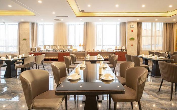 Vienna Classic Hotel Panjin Xinglongtai Fustreet Wanda Plaza