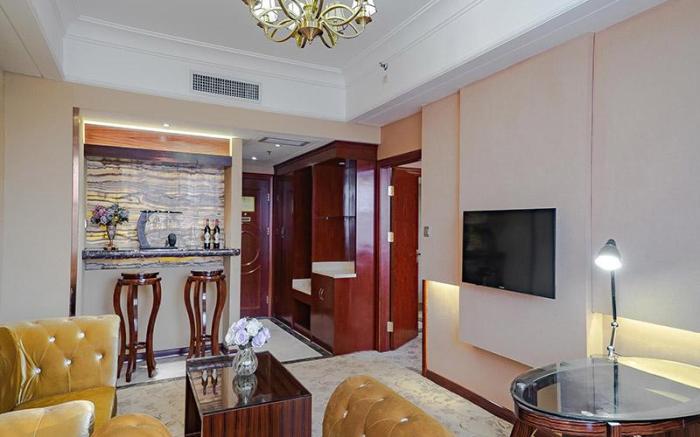 Vienna International Hotel Luzhai County Government Administrative Plaza