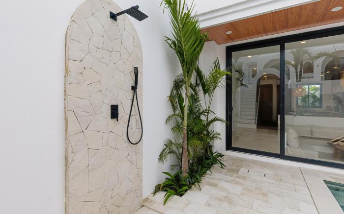 Amal Villa by Betterplace