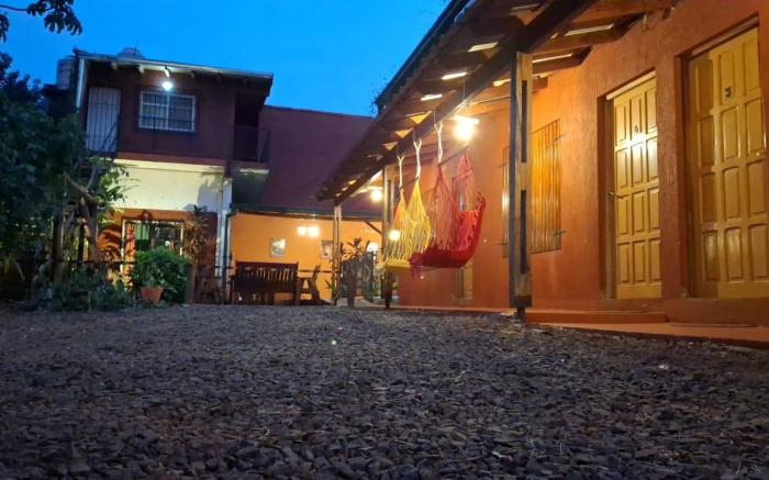 Apart del huesped II