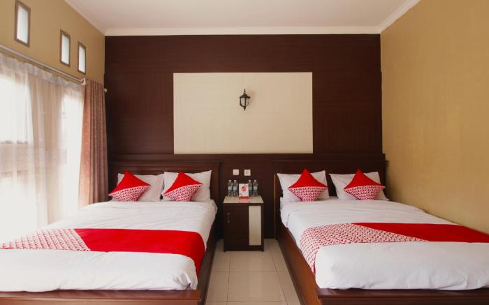 OYO 820 Abad Baru Hotel