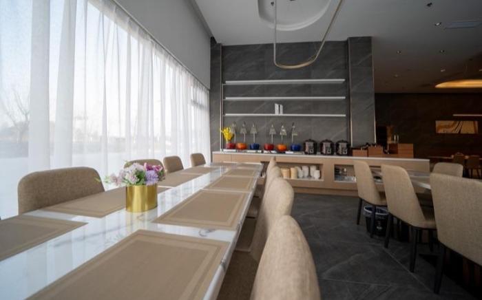 Home Inn Neo Suqian Economic Development Zone High-speed Railway Station