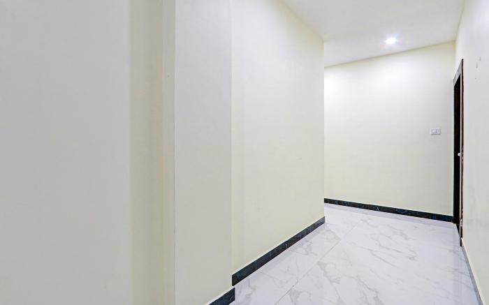 FabHotel Dharani Grand