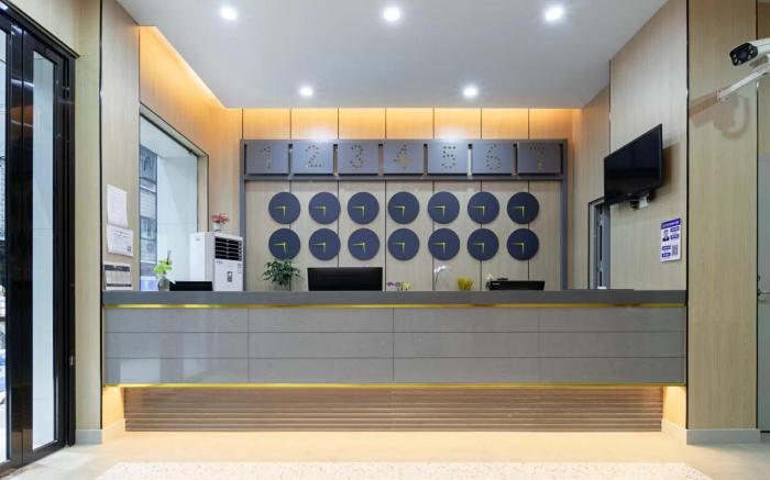 7Days Hotel Wuhan Asia Trade Guangzhou Military Region General Hospital Metro Station