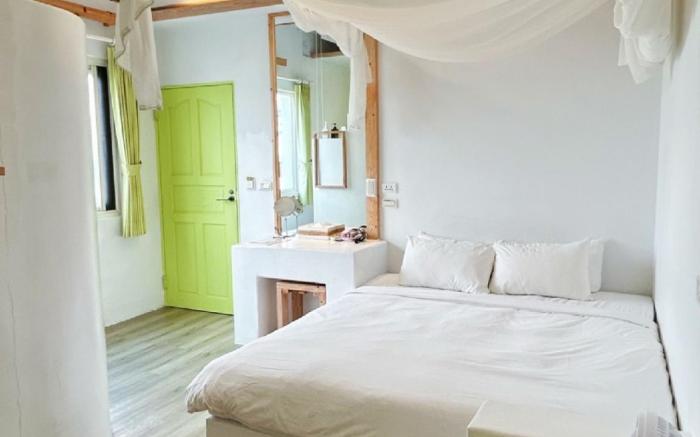 白嶼光日出海景民宿