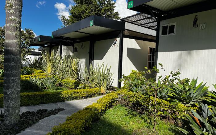 Hotel & Golf Isak Aeropuerto