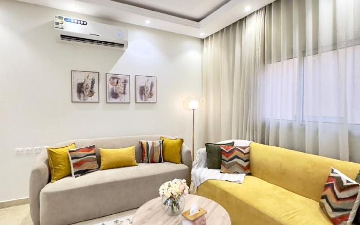 Sunshine Suite in AlMalqa district