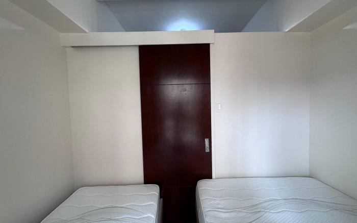 Moldex Baguio with Balcony Wifi Netflix Near City