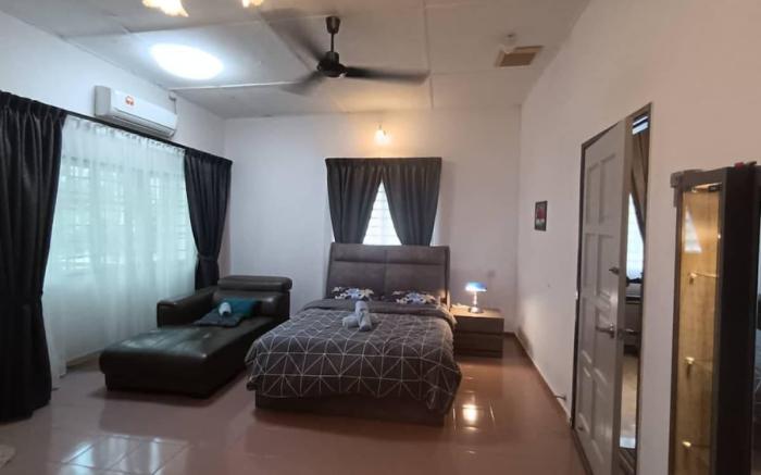 Grey Fantasy Homes - Room #1