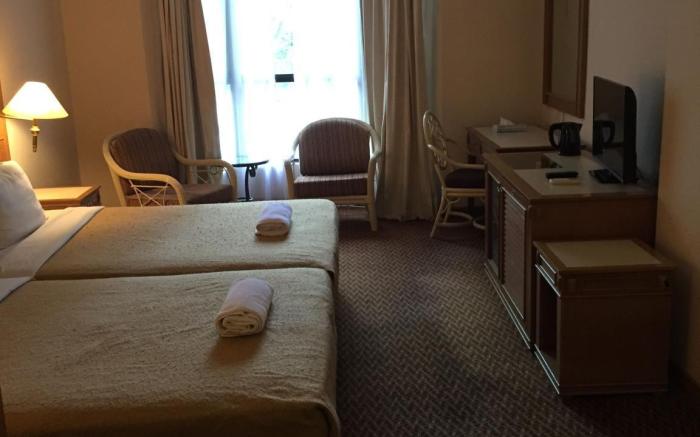 Everly Serviced Apartment