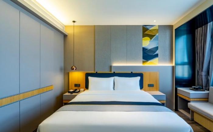 Home Inn Style Urumqi Xinbeiyuanchun Pingchuan Road Metro Station