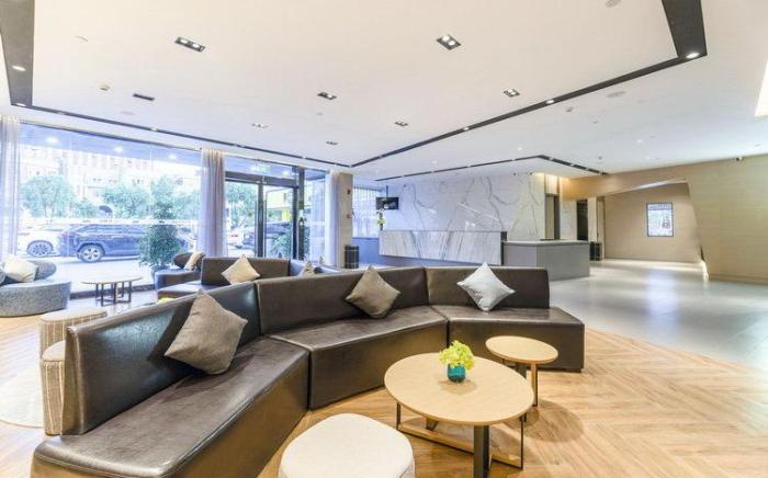 Home Inn Style Ningbo Jishigang Outlets