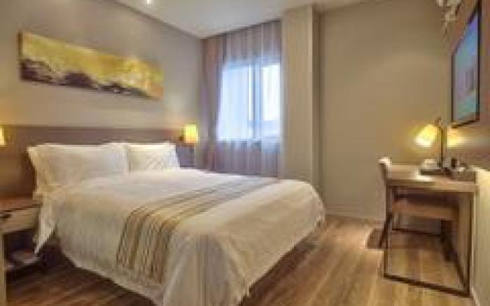 Ease Hotel Ningbo Tianyi Square Jiangxia Bridge Metro Station