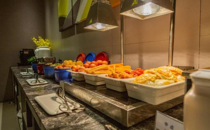 Home Inn Style Changsha Xindaxin Wuyi Square Metro Station