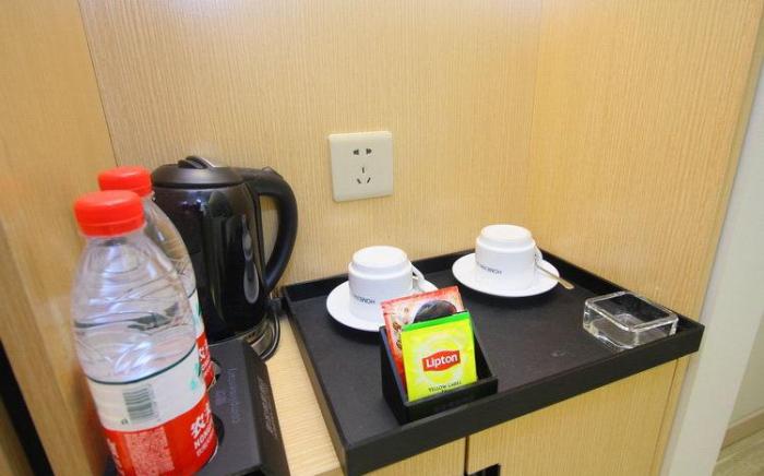 Home Inn Style Changzhou Xuejia Aoyuan High-speed Railway North Station