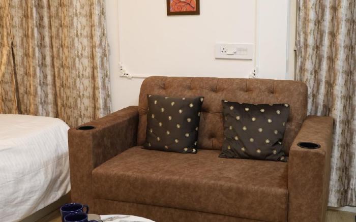 Flyora Studio 5min to Airport