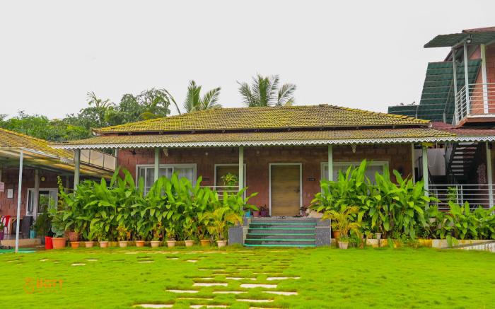 Euphoria Farmstay (Pure Veg) Khopoli