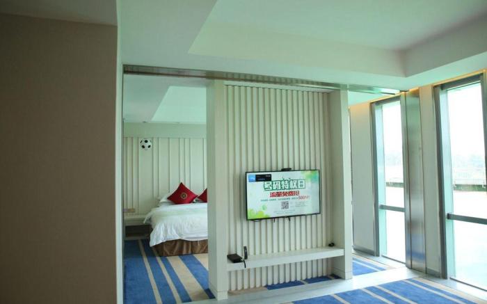Nanhu Football Theme Hotel