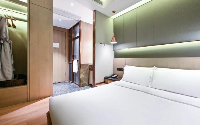 Jingli  Hotel (Beijing Heshenghui Dajiaoting Subway Station Branch)