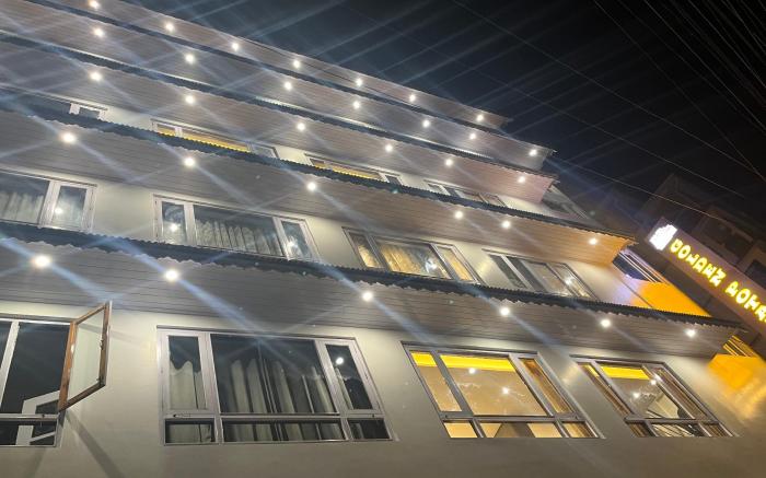 hotel golden potala